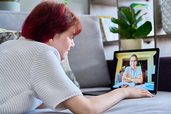Asistencia-Plataforma digital multicanal para asistencia emocional